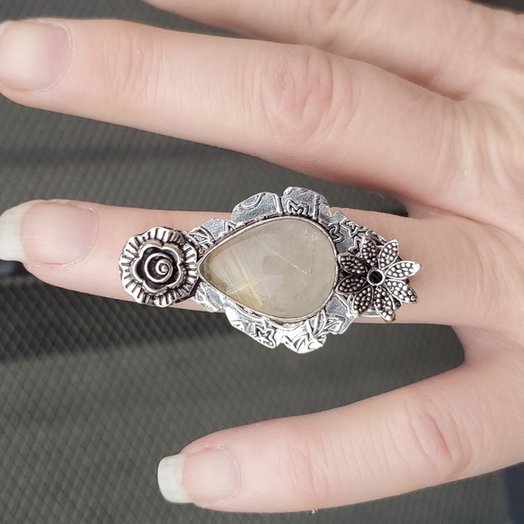 New Golden Rutile Carved 925 Silver Ring. - Picture 9 of 16